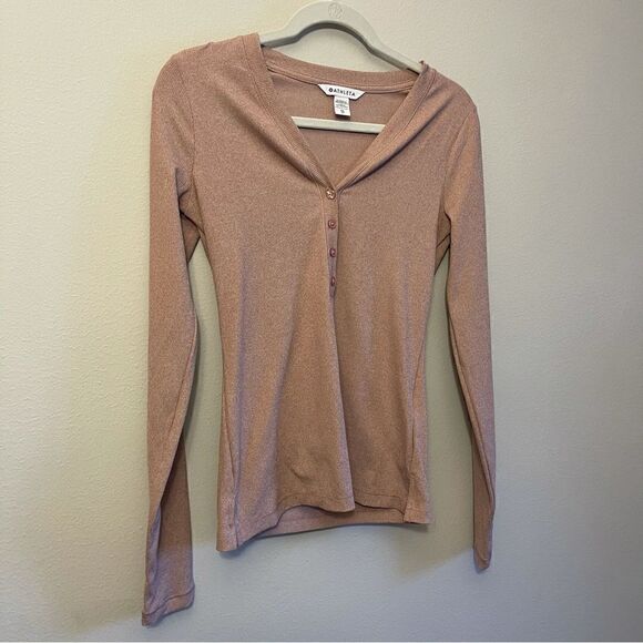 Woman’s Athleta uplifted ribbed Henley long sleeve top size xs - Picture 4 of 5
